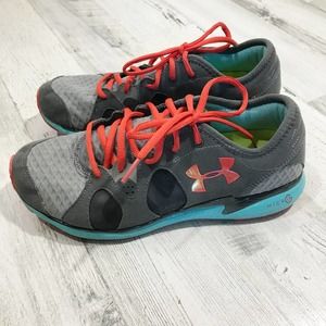 Under Armour Micro G Neo Mantis Sneakers